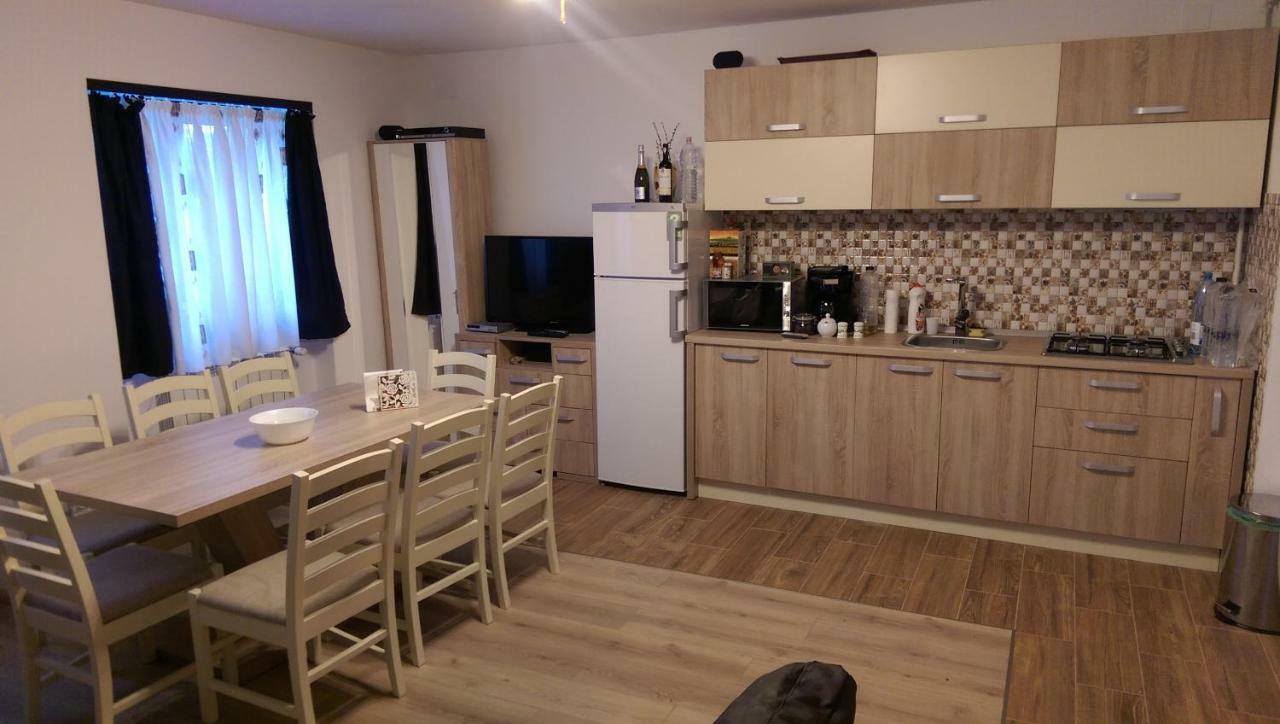 Aterman Apartment'S Sinca Veche Eksteriør bilde